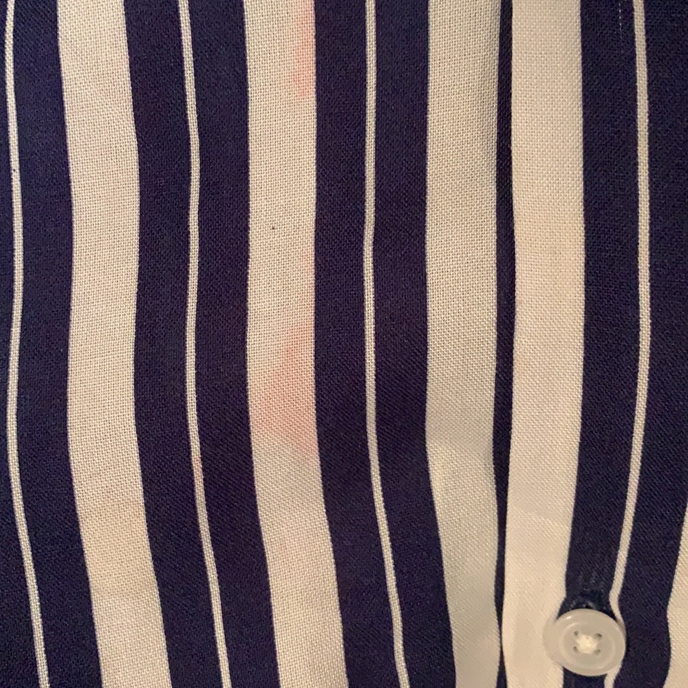 H&M button up - Picture 2 of 3